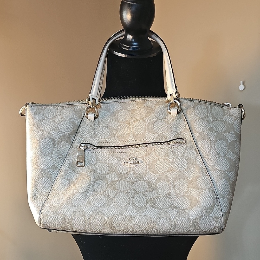 Coach Light Beige Signature Shoulder Bag 79998